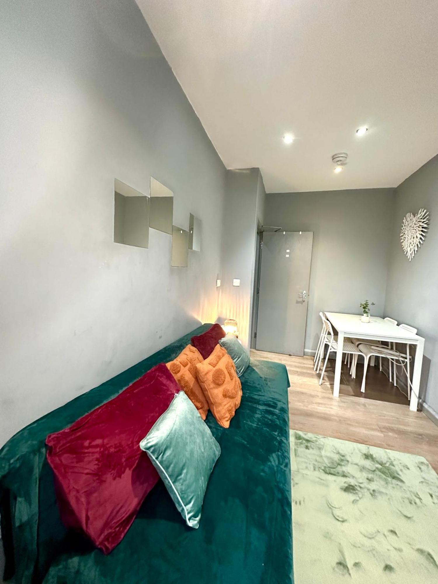 Spacious 3 Bedroom Flat In Kings Cross, St 159 Londra Exterior foto